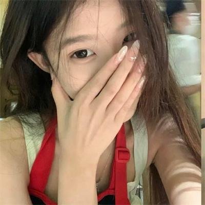接吻和化妆